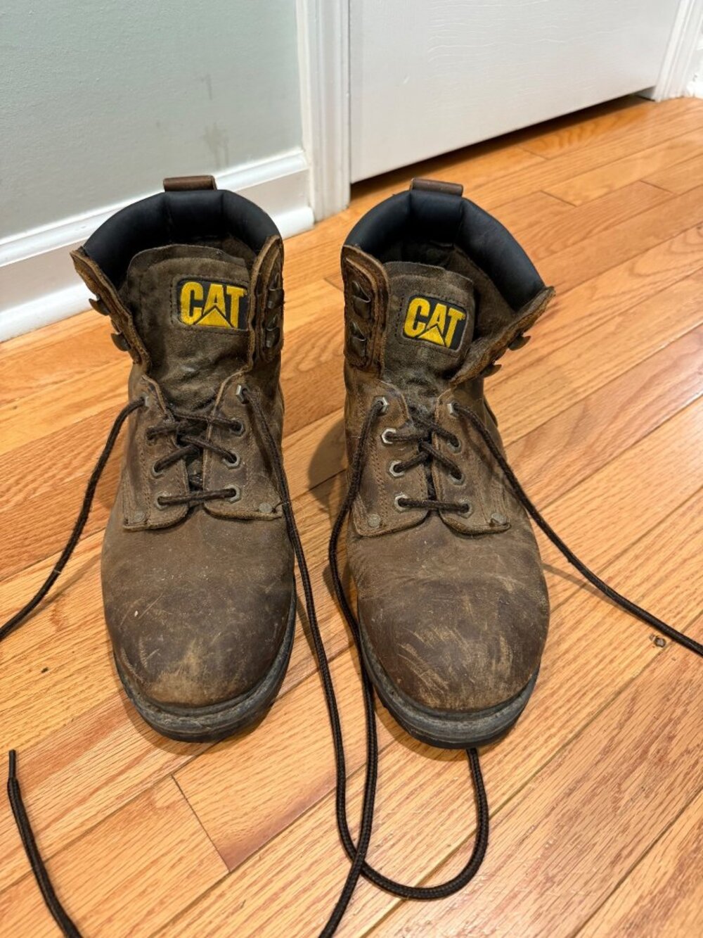 Caterpillar Men's Second Shift Soft Toe Oil Resistant Work Boots - 10.5 / 12 Wom